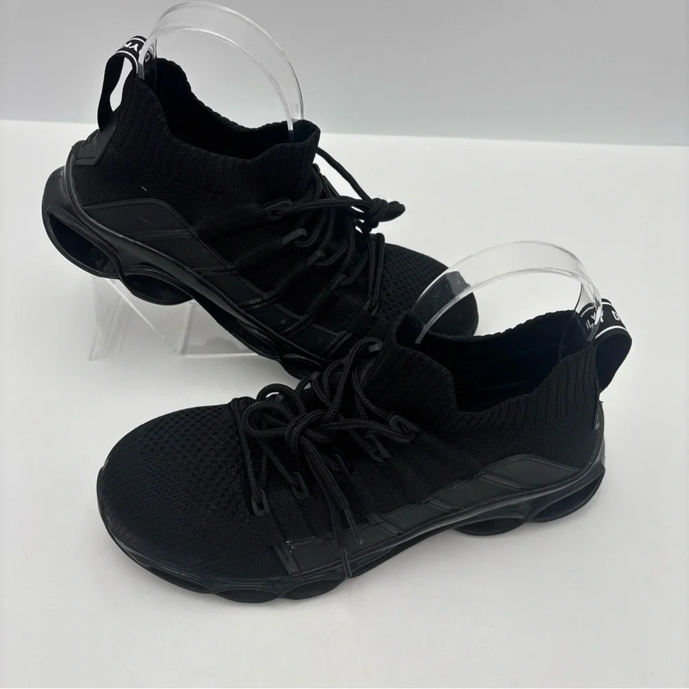 Men's Black‎ Athletic Shoes